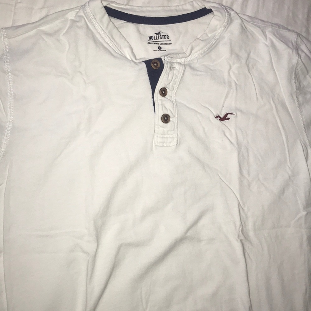 Quarter button up T-shirt